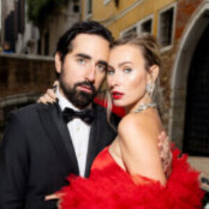 Profile photo of model_couple_italy